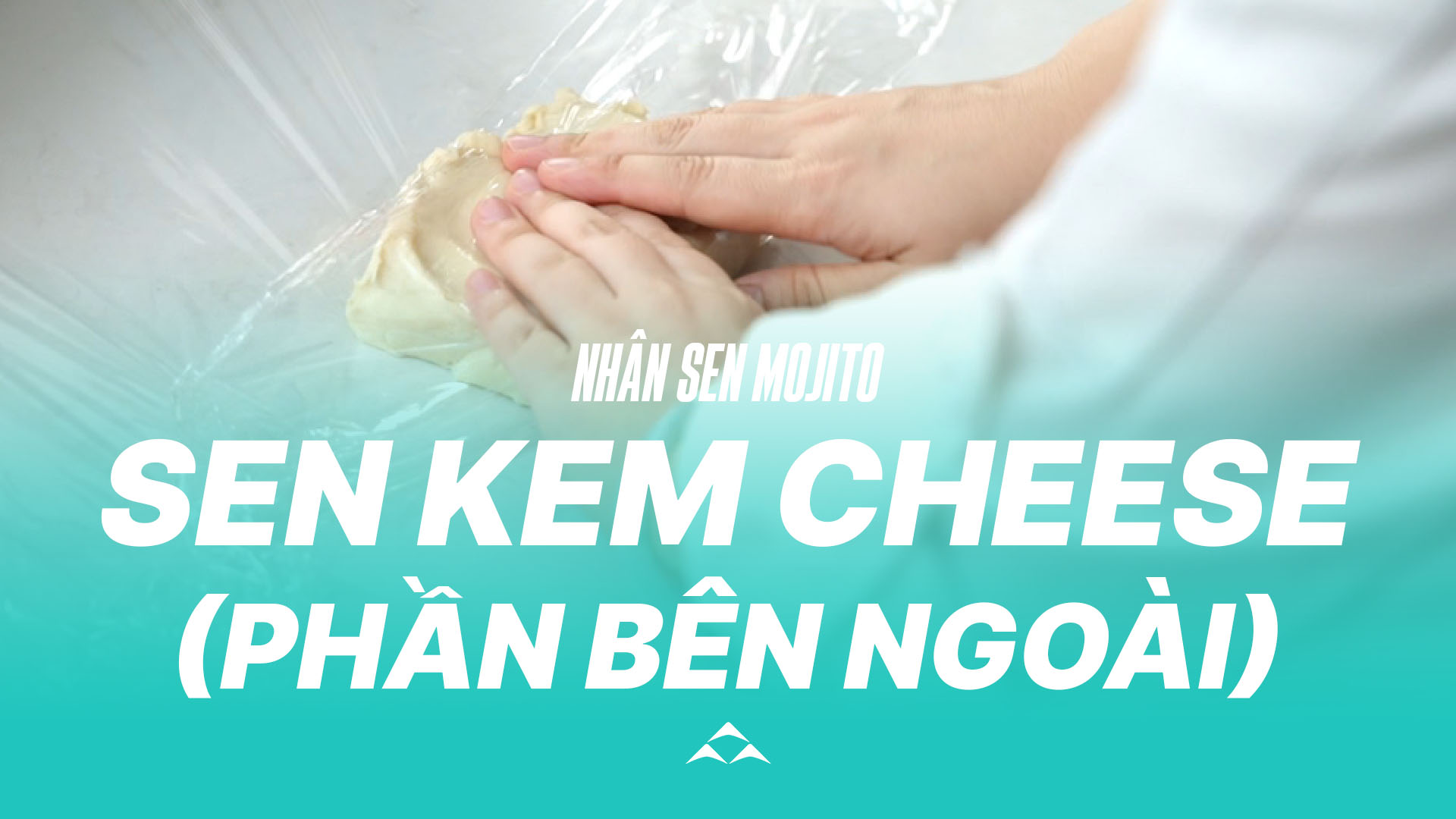 Nhân Sen Kem Cheese (bên ngoài)