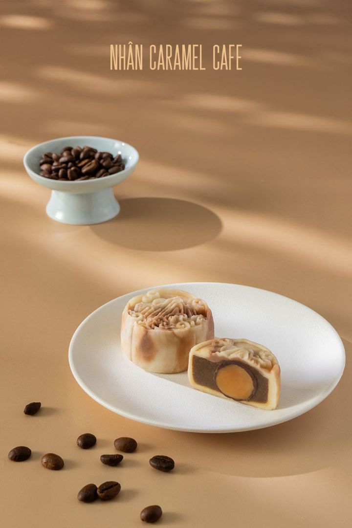 Nhân Caramel Cafe